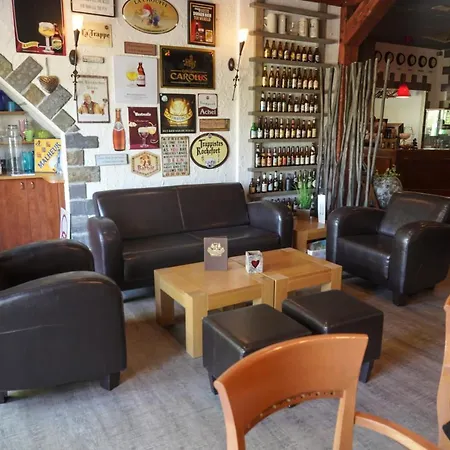 Oke De Leygraaf Heeswijk Dinther מלון 3*